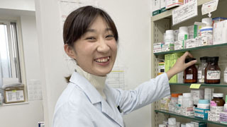 1日でも早く信頼される薬剤師を目指して頑張りたい！